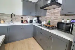 30 Lineybrook LaneImage 8
