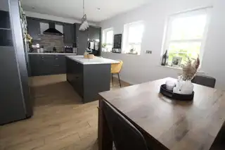30 Lineybrook LaneImage 6