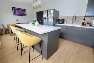 30 Lineybrook LaneImage 9