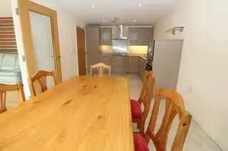 92 Castle StreetImage 7