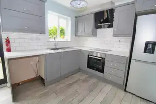 64 Meadowvale CrescentImage 6