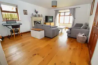 62 Stonebridge AvenueImage 3