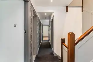 6 Upper Malone RoadImage 20