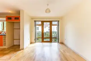 1 2 Knockdene GateImage 9