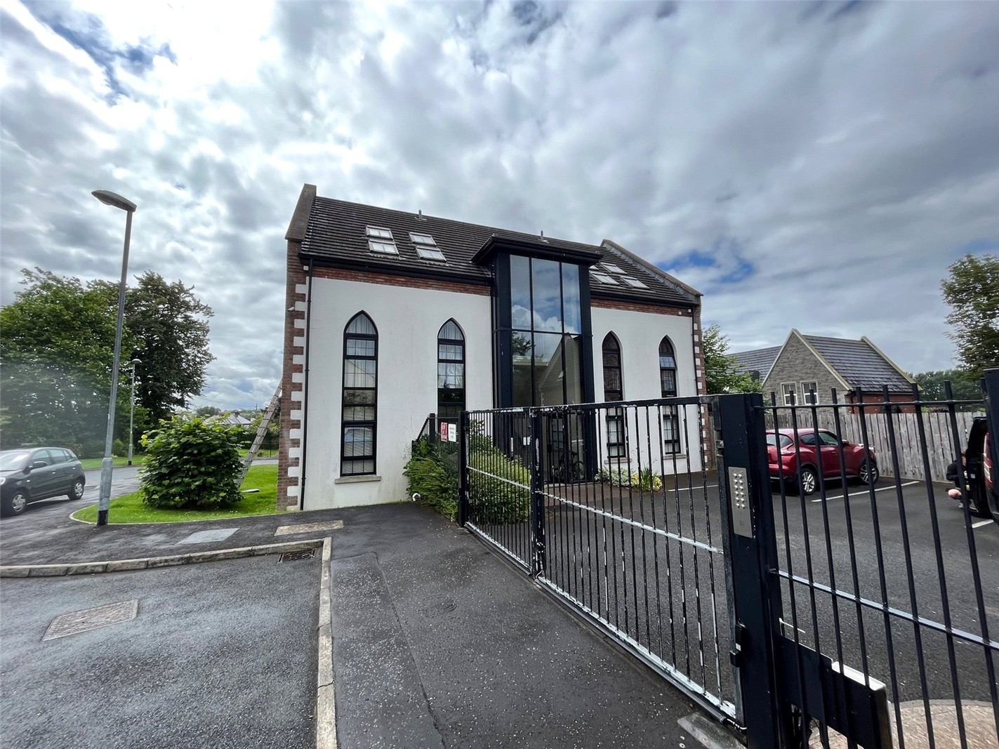 Properties for Sale in Dundonald