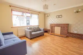 80 Highfield RoadImage 3