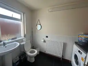 57 Greenvale ParkImage 4
