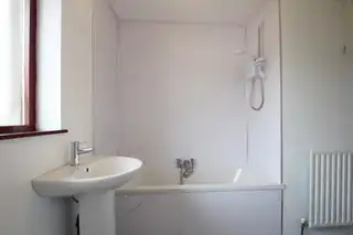 35 AshbourneImage 10