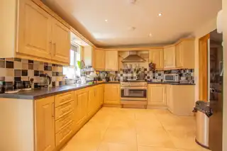 2 Cluain Ghlas RoadImage 6