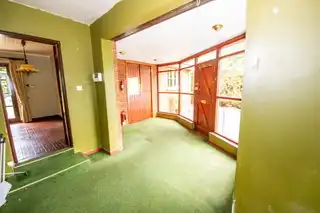 6 College CloseImage 23