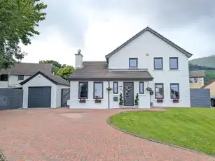 Image 1 for 10 Tullybrannigan Avenue