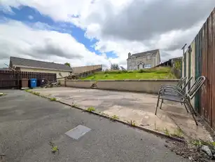 12 Grange CloseImage 19