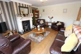 3 Willand CloseImage 3