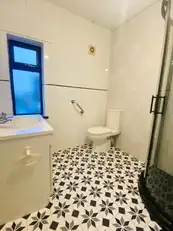 12 Dhu Varren ParkImage 12