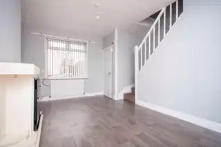21 Glenside ParadeImage 2
