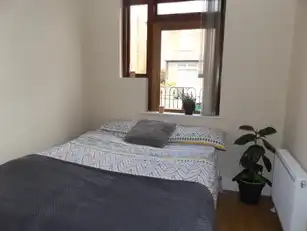 Flat 2 75/77 Sandhurst DriveImage 6