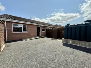 16 MeadowvaleImage 18