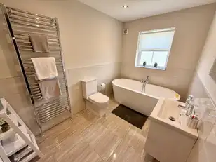 12 Crewroe AvenueImage 28