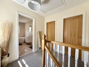 12 Crewroe AvenueImage 18