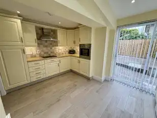 11 Grove TerraceImage 8