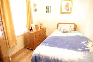 32 New StreetImage 12