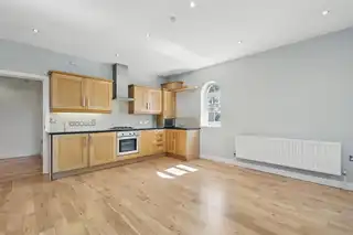 18 Edenmore CourtImage 8