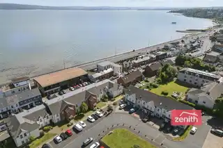 39 Loughshore CourtyardImage 27
