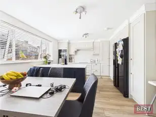5 Park ViewImage 7
