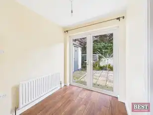 22 Carlingford ParkImage 4