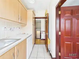 1 Greendale CrescentImage 20