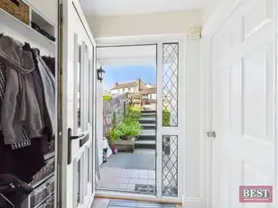 52 Lassara HeightsImage 6