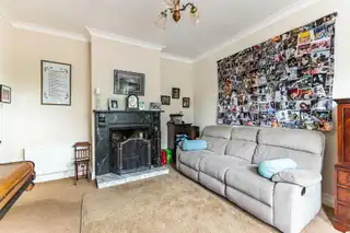 4 Queen StreetImage 9