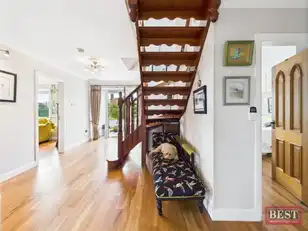 6 Cedar MewsImage 12