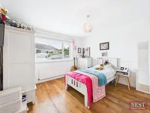 6 Cedar MewsImage 14