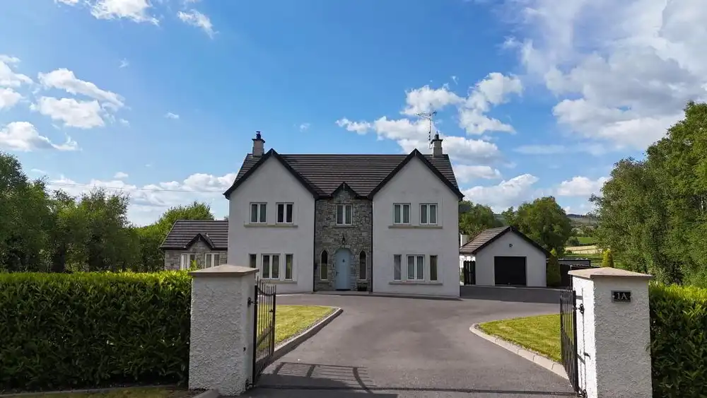 Dernalear Road, 